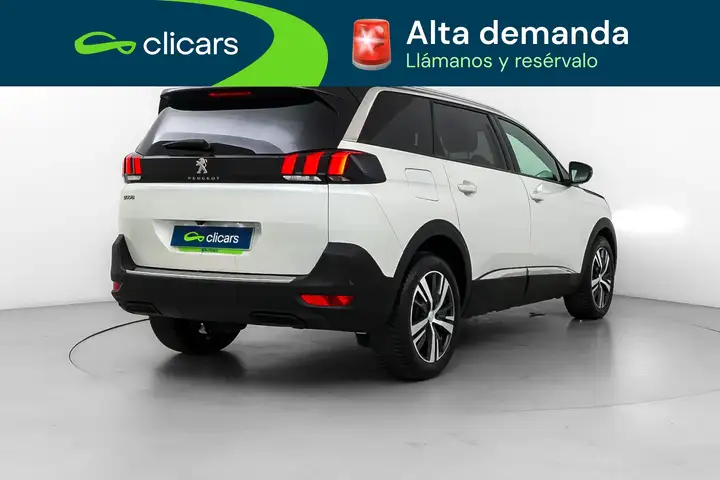 Peugeot 5008 2023, foto 5