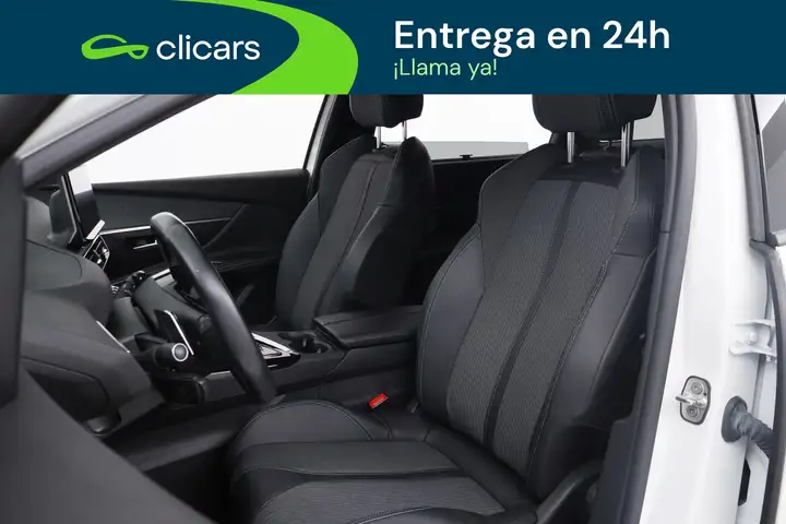 Peugeot 5008 2023, foto 14
