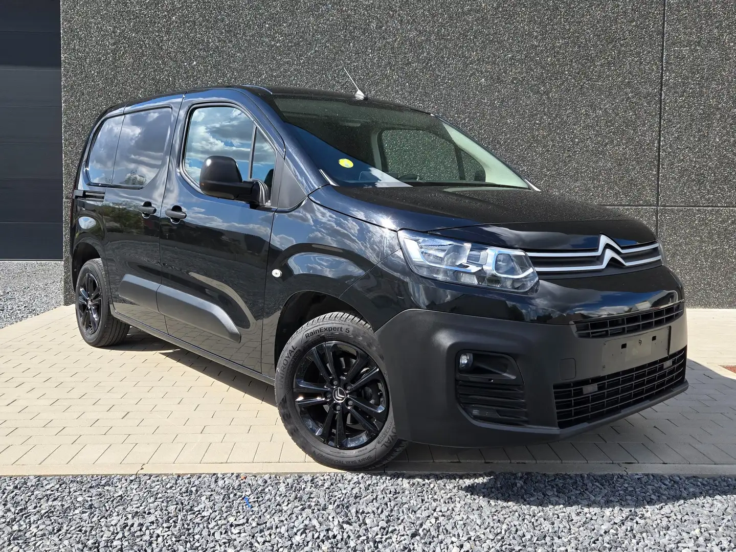 Citroen Berlingo 1 JAAR GARANTIE-3-ZIT-CARPLAY-PDC Zwart - 1