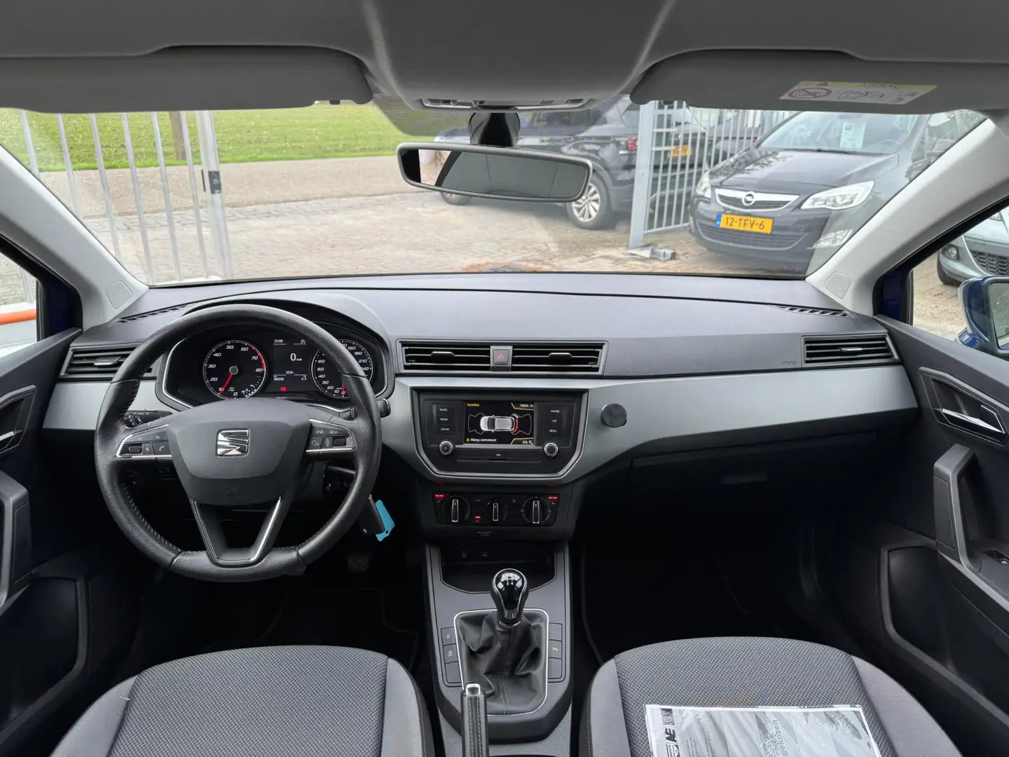 SEAT Ibiza 1.0 TSI Style PDC VOOR & ACHTER / STOELVERWARMING Blauw - 2
