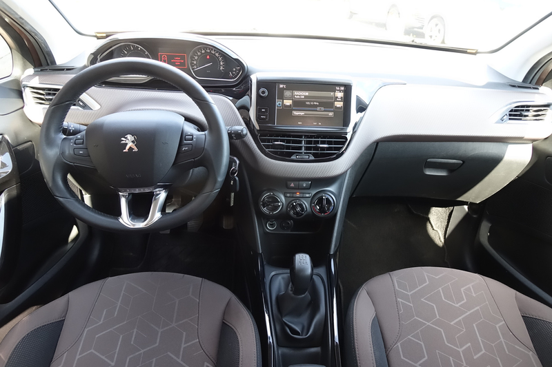 Peugeot 2008 1.2 PureTech Active, nieuwe distributieriem, keuri — photo 10