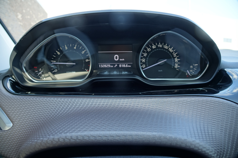 Peugeot 2008 1.2 PureTech Active, nieuwe distributieriem, keuri — photo 11