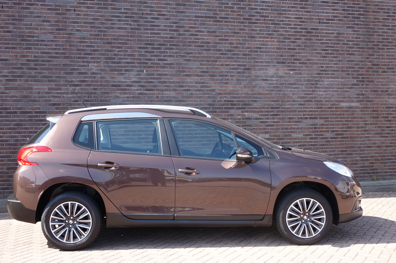 Peugeot 2008 1.2 PureTech Active, nieuwe distributieriem, keuri — photo 4