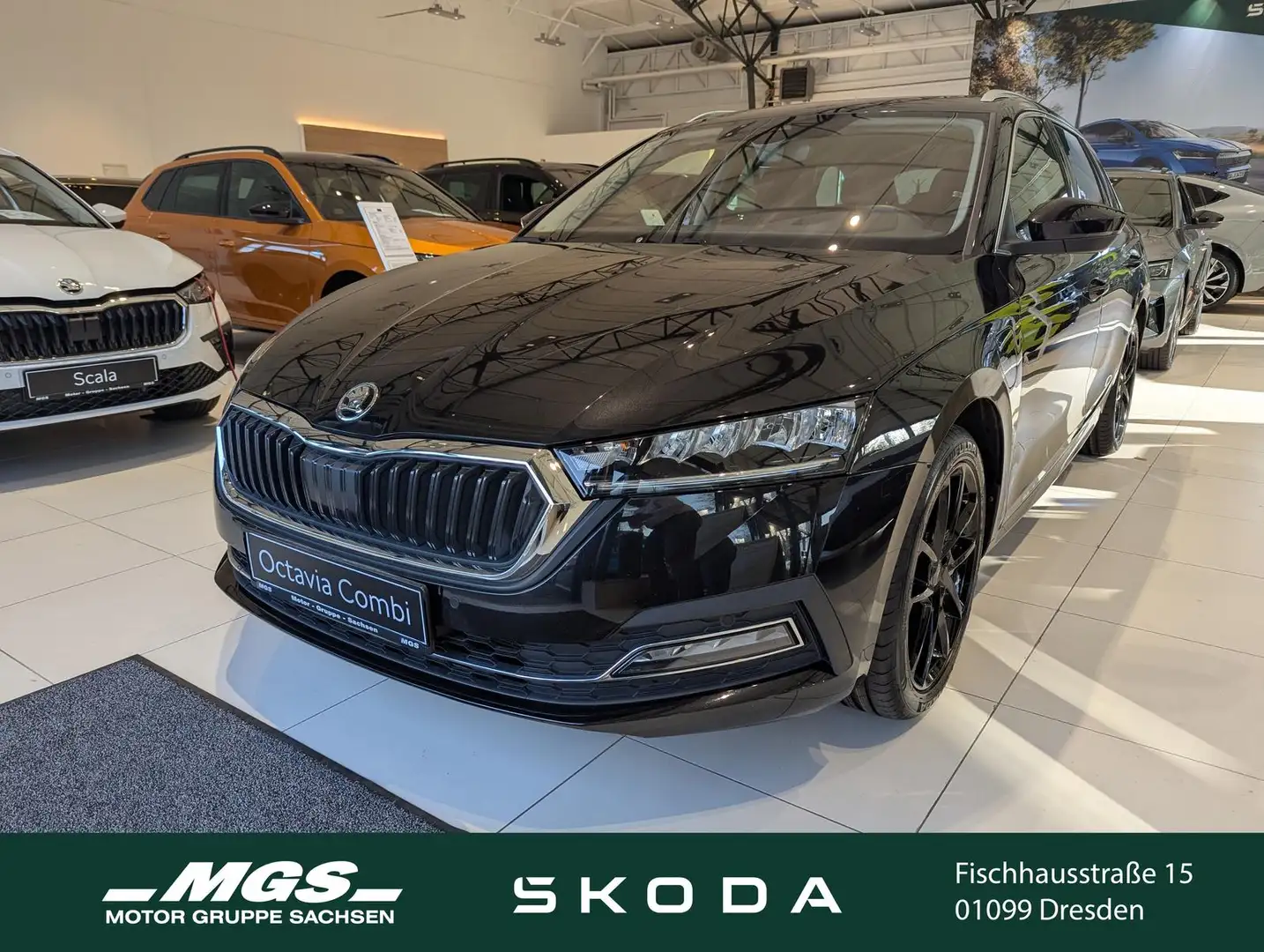 Skoda Octavia Combi Style 1,4 TSI iV #Pano Zwart - 1