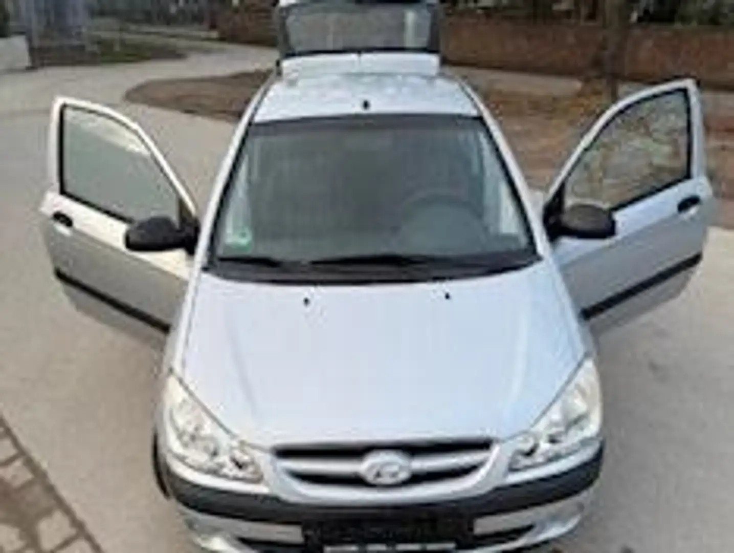Hyundai Getz Getz 3-Türer 1.1 Gris - 1