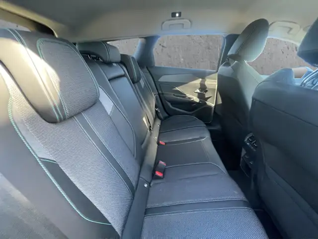 Peugeot 308 SW view 14