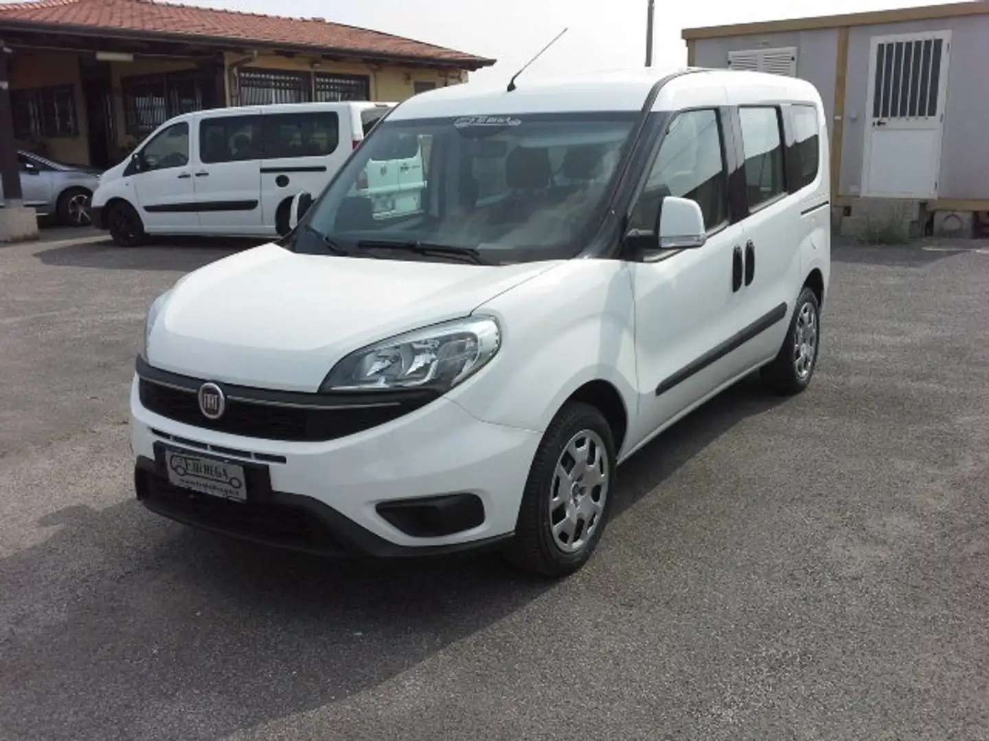 Fiat Doblo 1.4 TURBO 120CV BENZINA METANO 5 POSTI AUTOVETTURA Blanc - 2