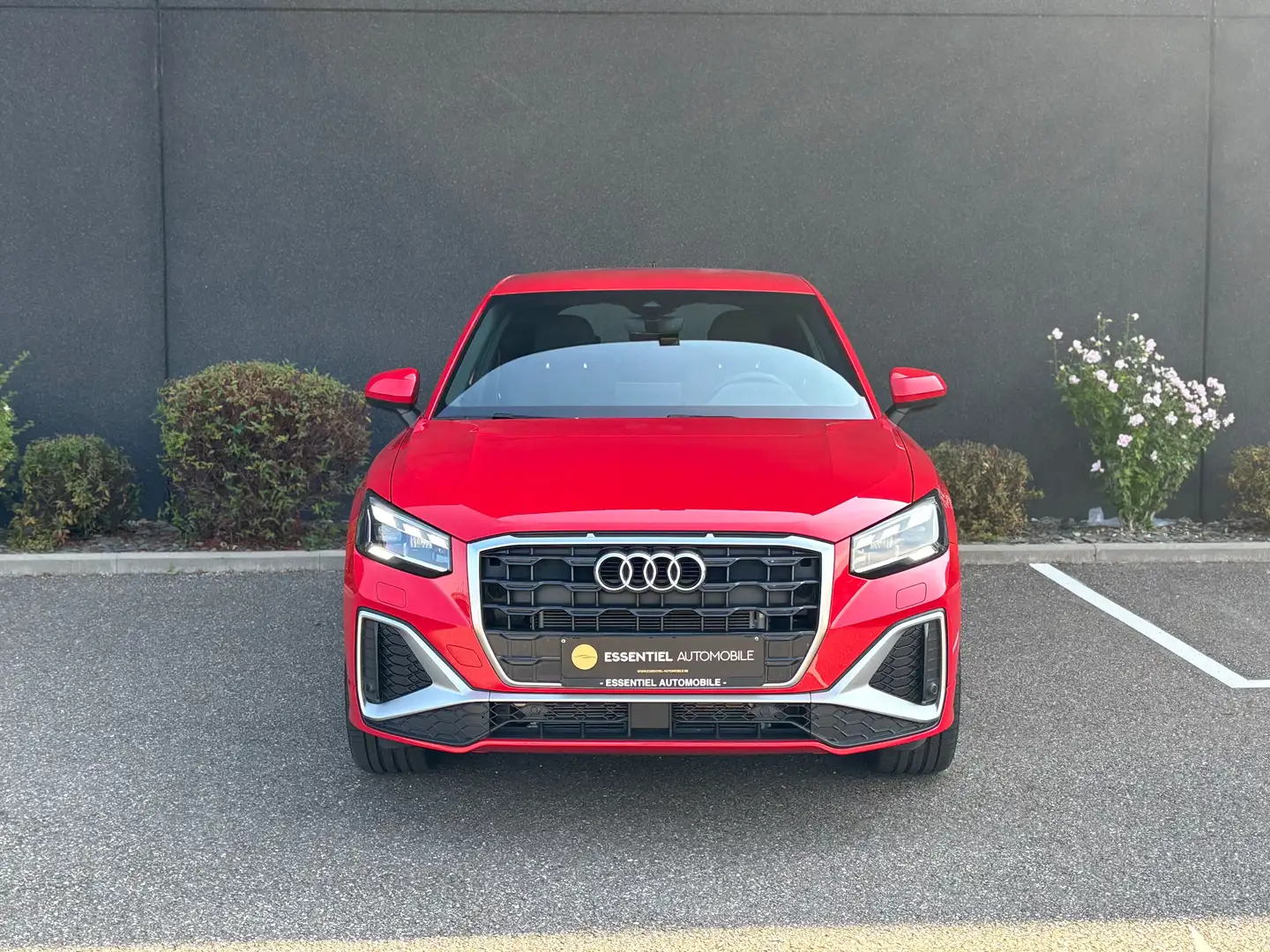 Audi Q2 30 TDi S-Tronic / 2x S-Line - LED - JA19 - GPS Rouge - 2
