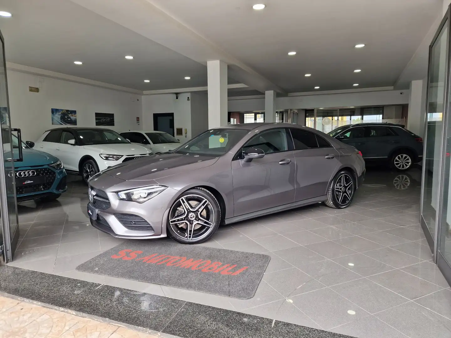 Mercedes-Benz CLA 200 CLA Coupe 200 d Premium auto Grigio - 1