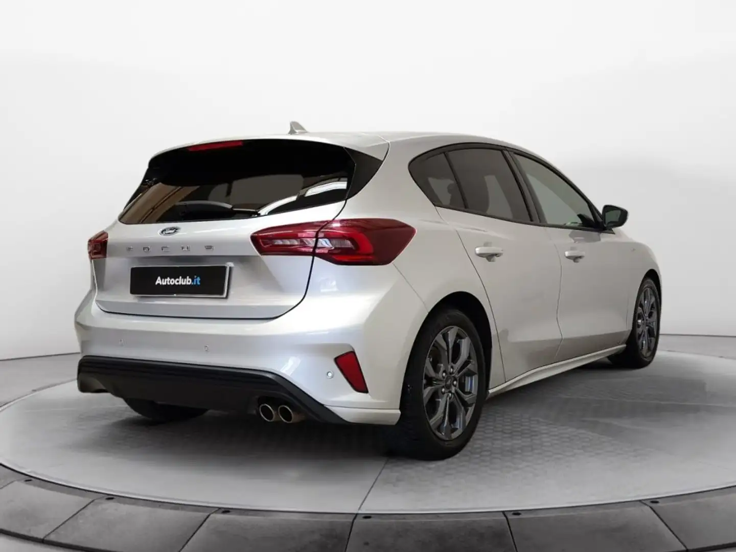 Ford Focus 1.0t EcoBoost Hybrid ST-LIne 125cv Silber - 2