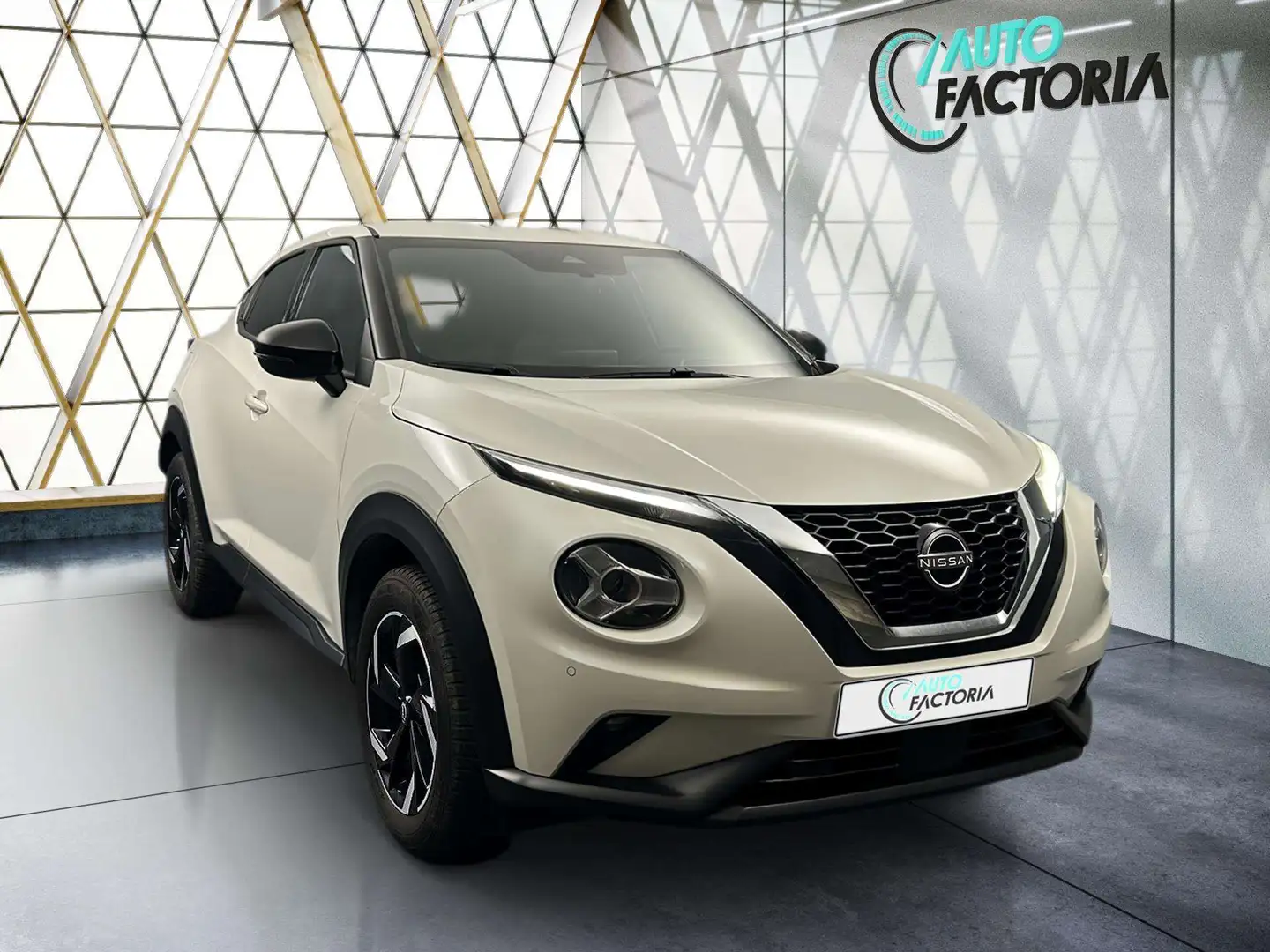 Nissan Juke -30% 1.0 DIGT 114cv +GPS+CAM+FULL LED+Options Beige - 2