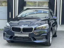 Bmw 220 xDrive Advantage 7 Sitzer LED