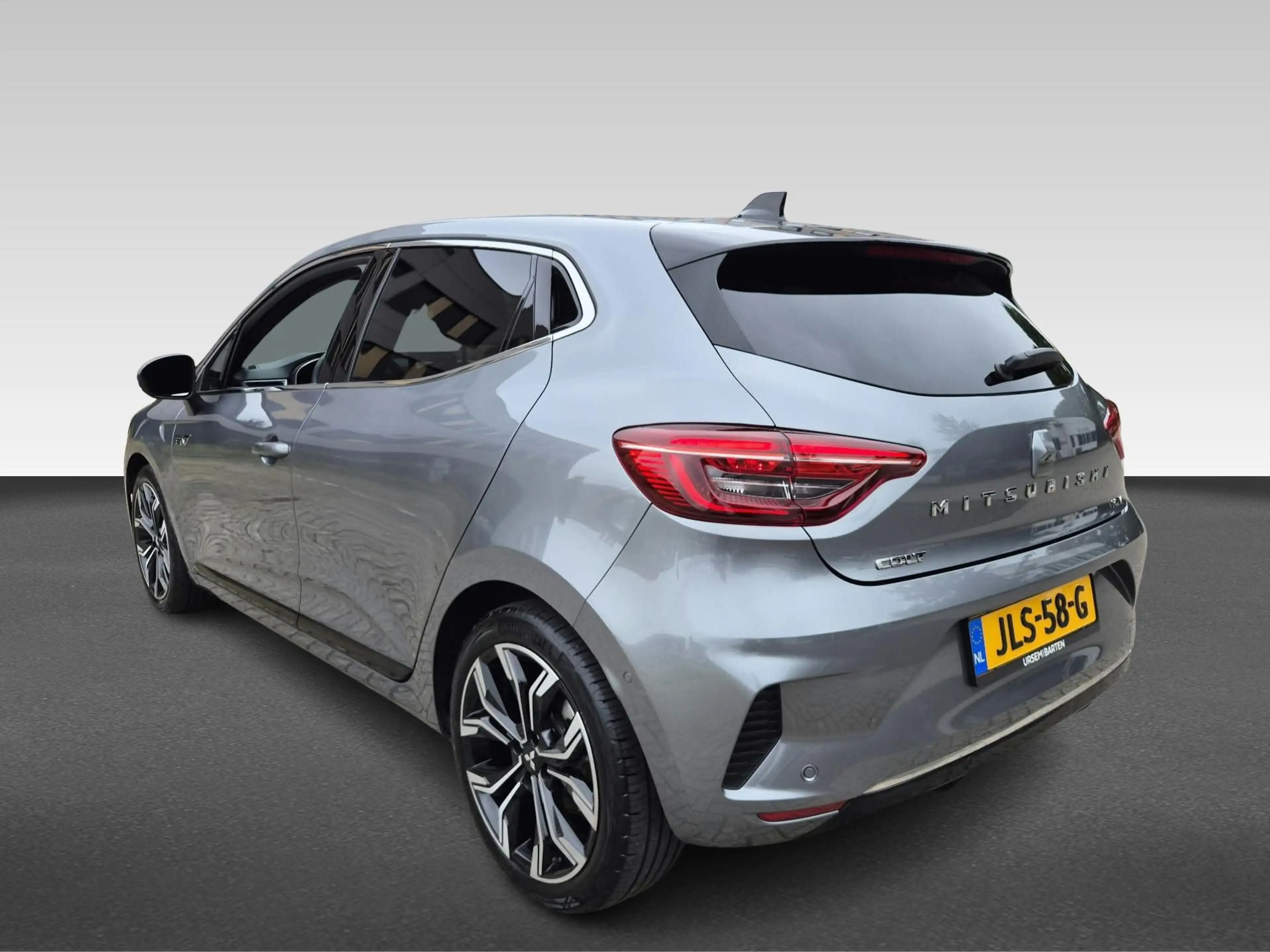 Mitsubishi Colt 1.6 HEV Instyle | Achteruitrijcamera | Autonomous — photo 5