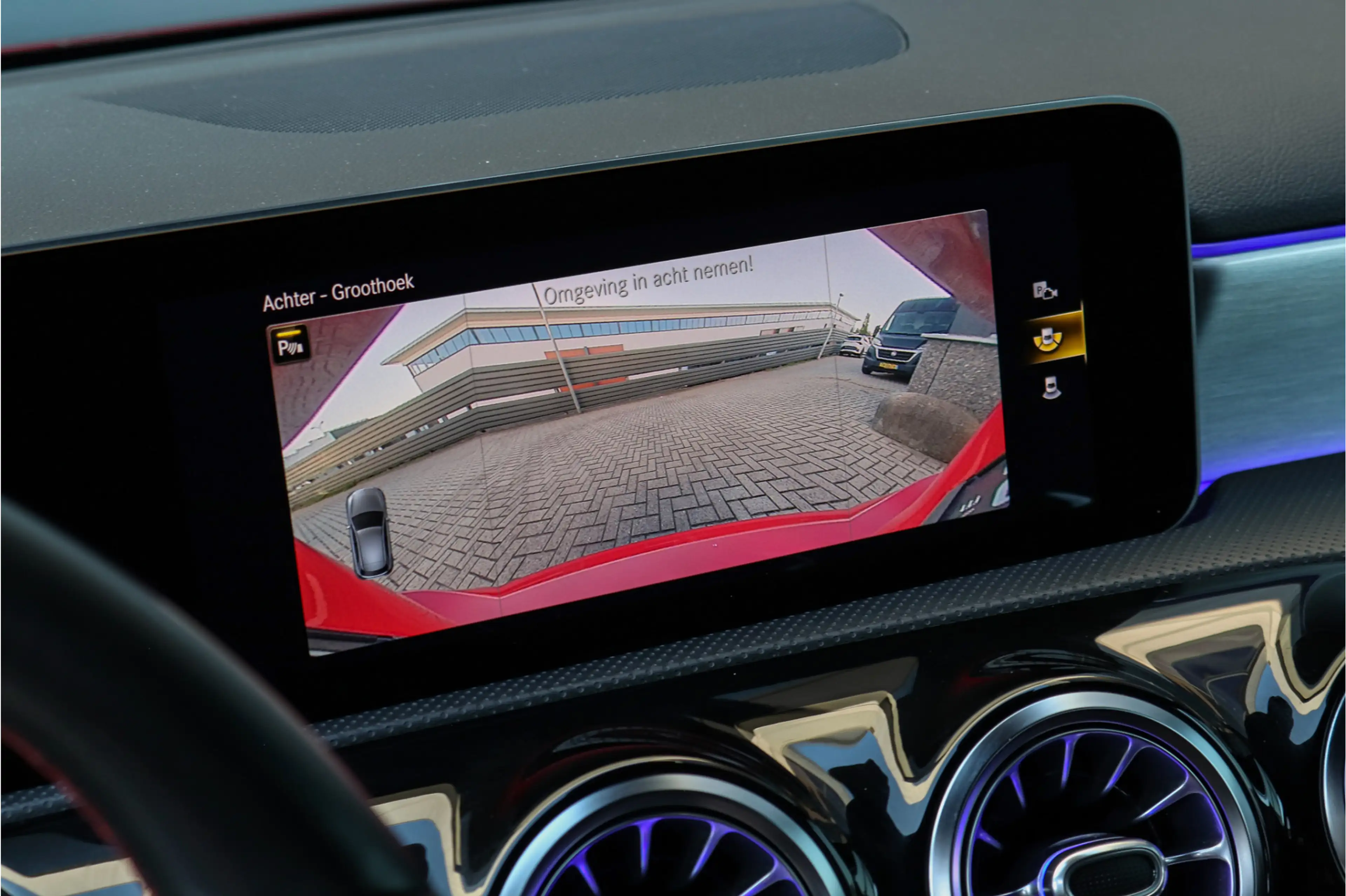 Mercedes-Benz A 180 Business Solution AMG Navi Carplay LED adaptief Ca — photo 15