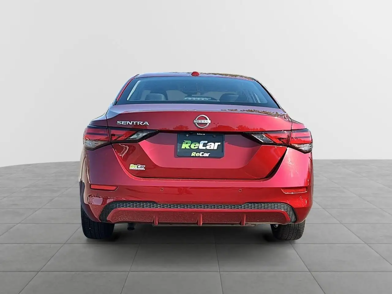 Nissan Sentra снимка Nissan Sentra