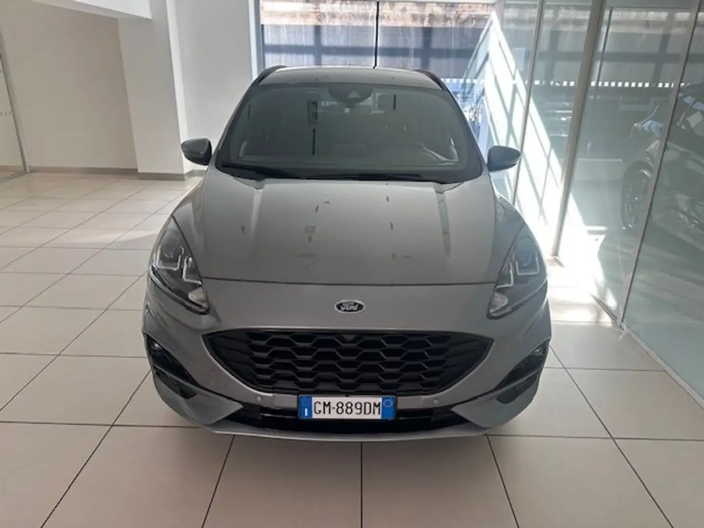 Ford Kuga Kuga III 2.5 full hybrid ST-Line Design 2wd 190cv Grijs - 2