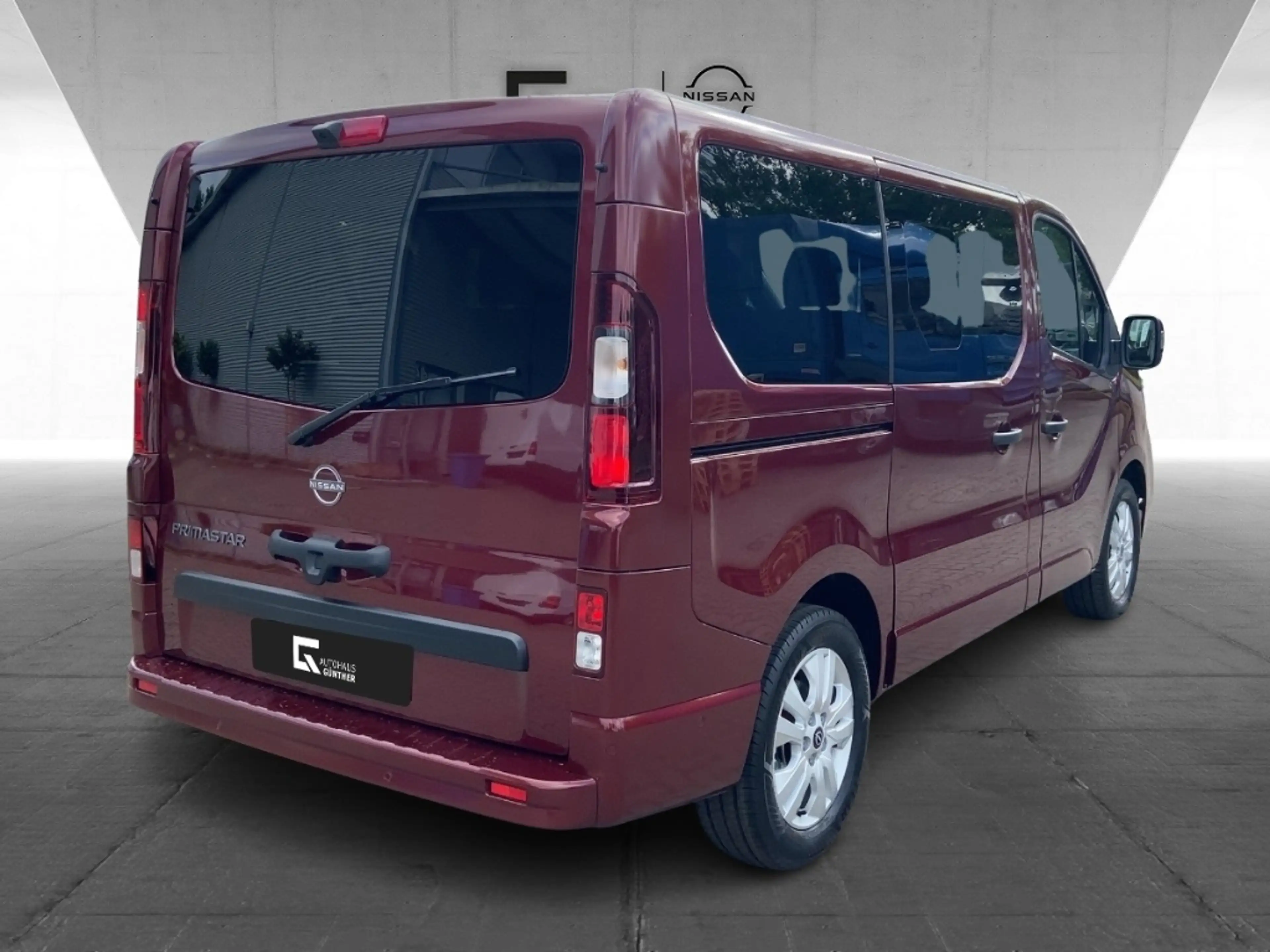 Nissan Primastar Kombi8 TEKNA 9G-Autom.170PS Winter/Design/HK/L1H1 — photo 4
