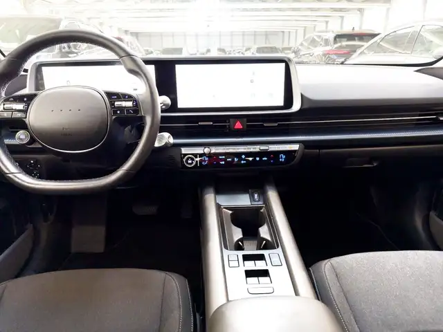 Hyundai IONIQ 6 view 11