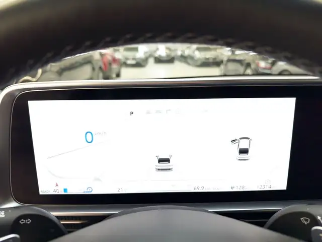 Hyundai IONIQ 6 view 7