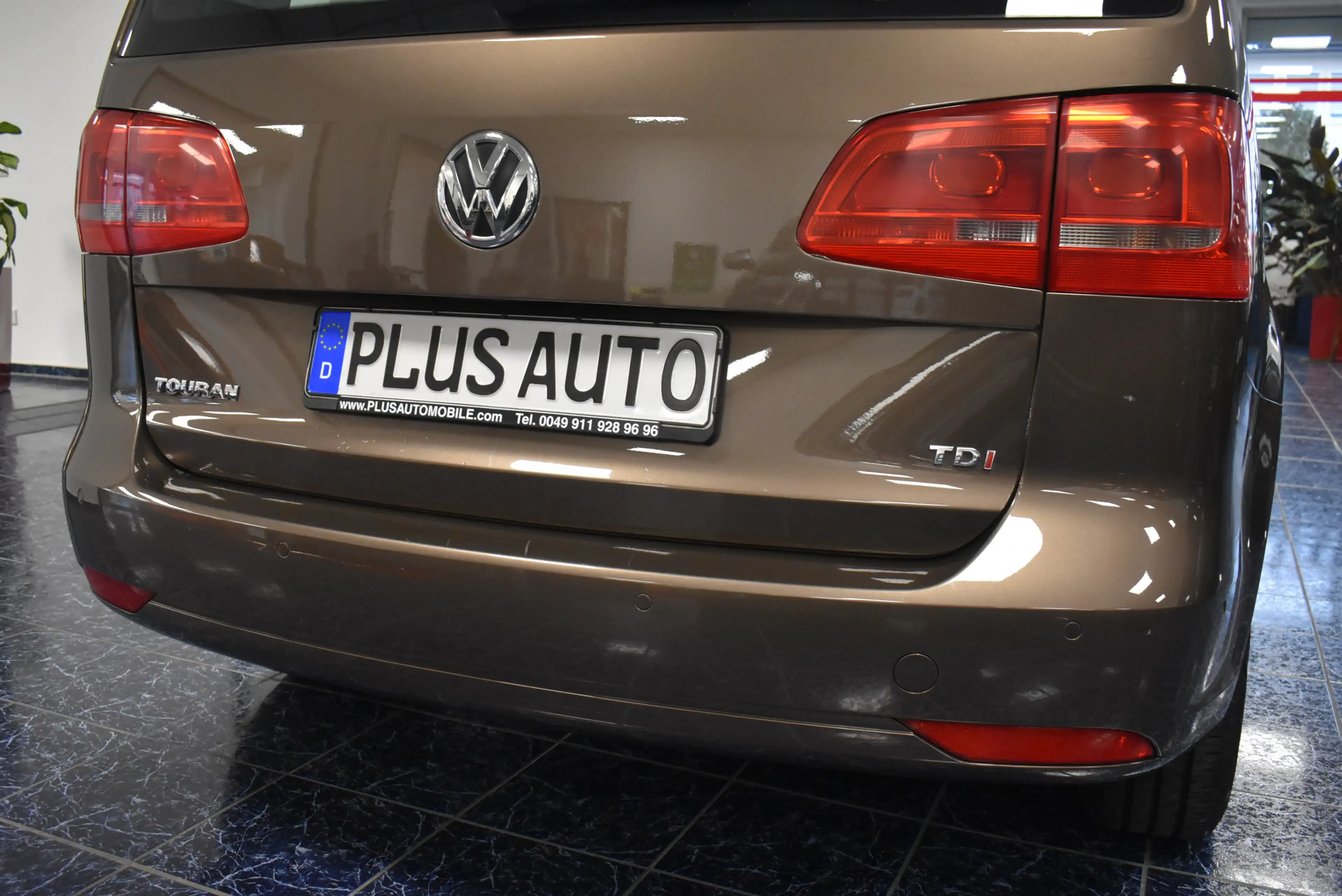 Volkswagen Touran 1.6 TDI Xenon Klima PDC Tempomat Tüv-neu — photo 15