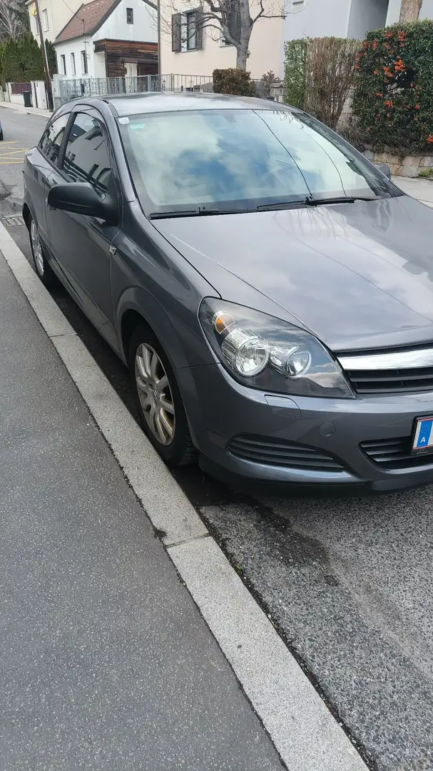 Opel Astra 1,6 GTC Cosmo - 2