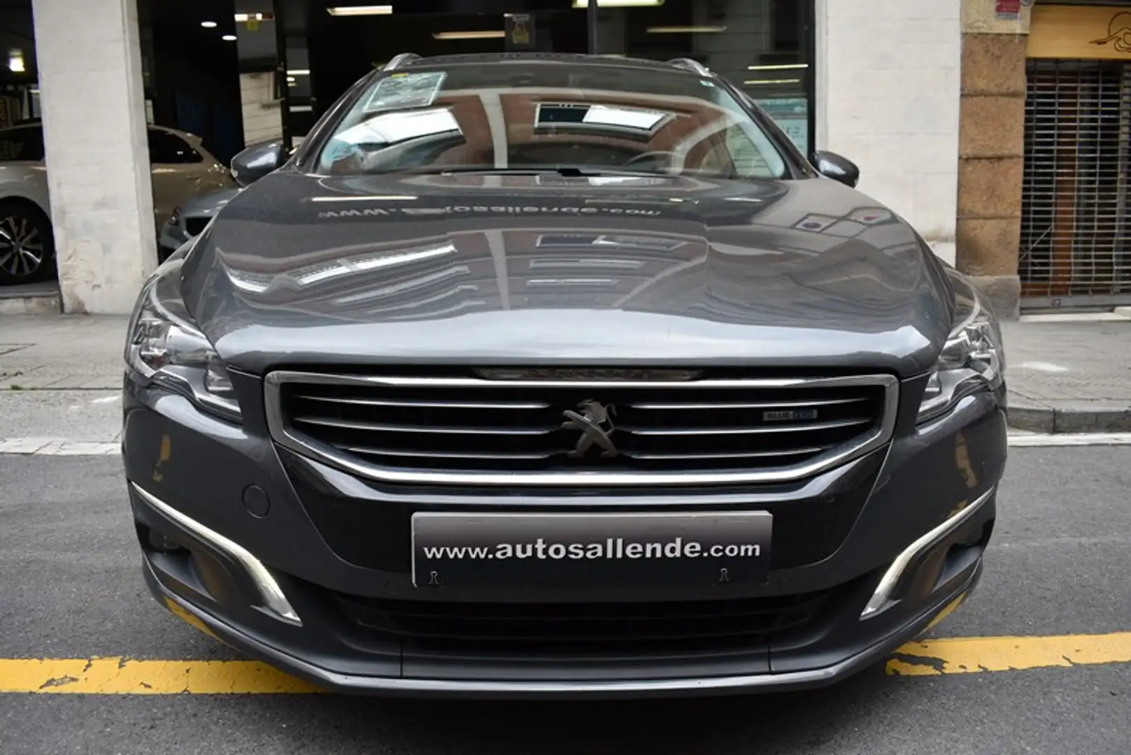 Peugeot 508 SW 2.0BlueHDI Allure EAT6 180 Gris - 2