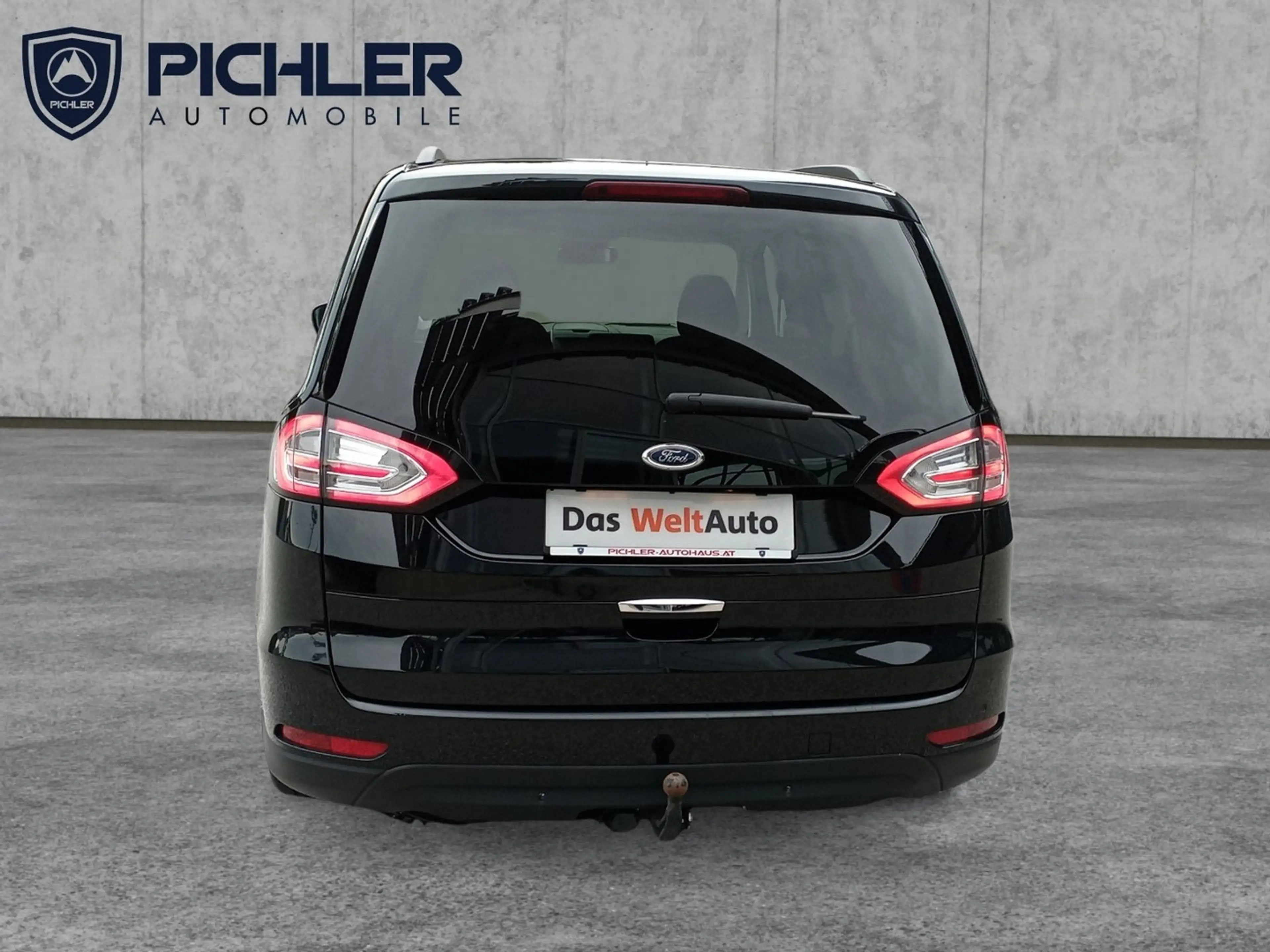 Ford Galaxy 2,0 EcoBlue SCR Business — photo 4