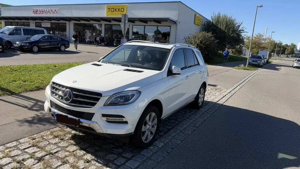 Mercedes-Benz ML 350 2012 из Европы — купить под ключ