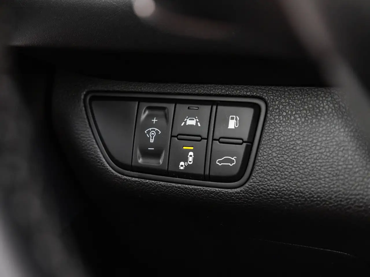 Genesis G70 снимка Genesis G70