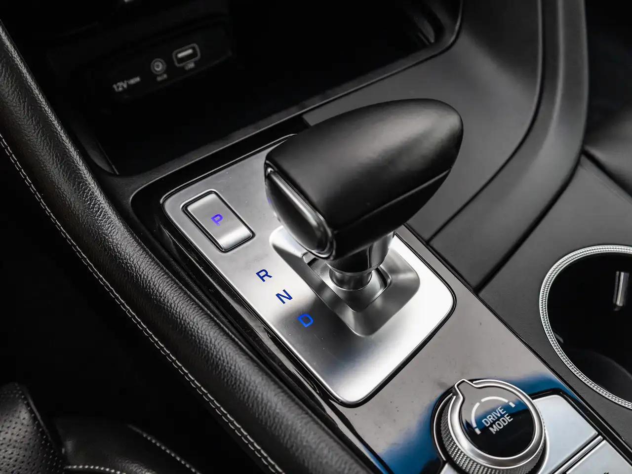 Genesis G70 снимка Genesis G70
