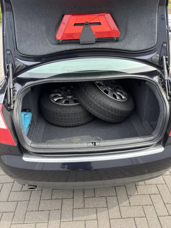 Audi A4 1.6, foto 6
