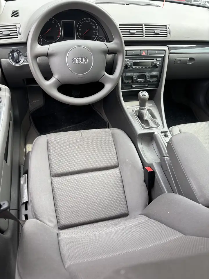 Audi A4 1.6, foto 7