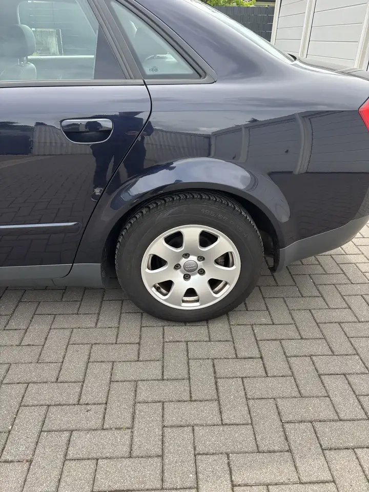 Audi A4 1.6, foto 4