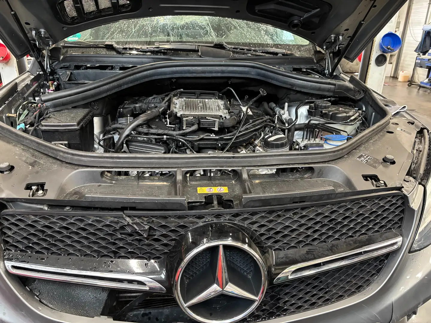 Mercedes-Benz GLE 350 GLE 350 d Coupé 4MATIC Aut. Grau - 1