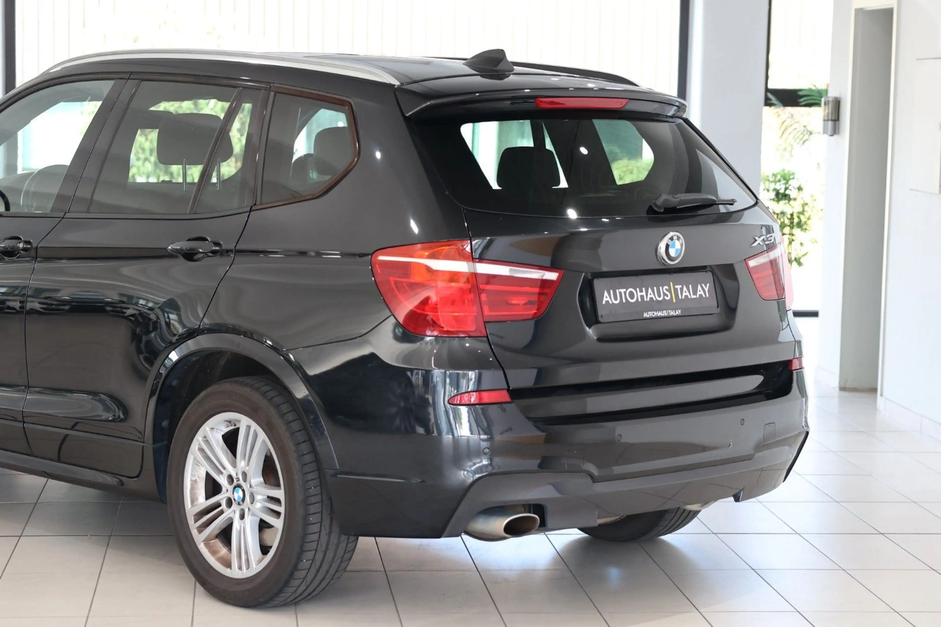 BMW X3 xDrive 20 d M-Sport*Pano*PDC*Sitzhzg*Navi*AHK — photo 5