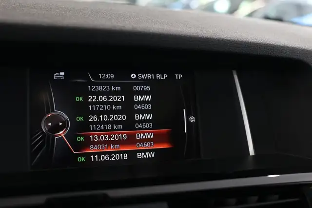 BMW X3 view 20