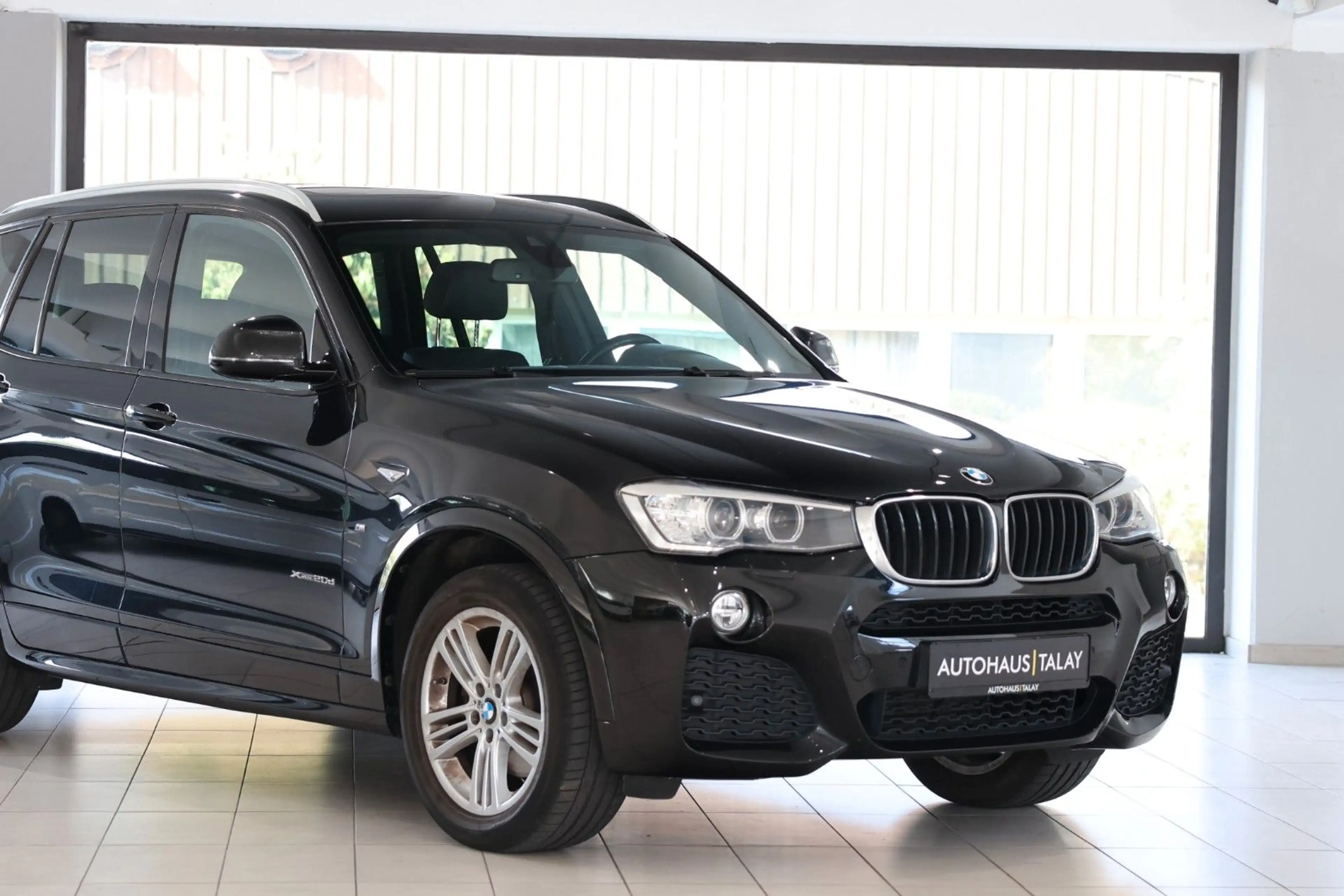 BMW X3 xDrive 20 d M-Sport*Pano*PDC*Sitzhzg*Navi*AHK — photo 2