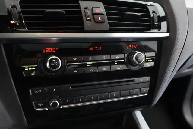 BMW X3 view 23