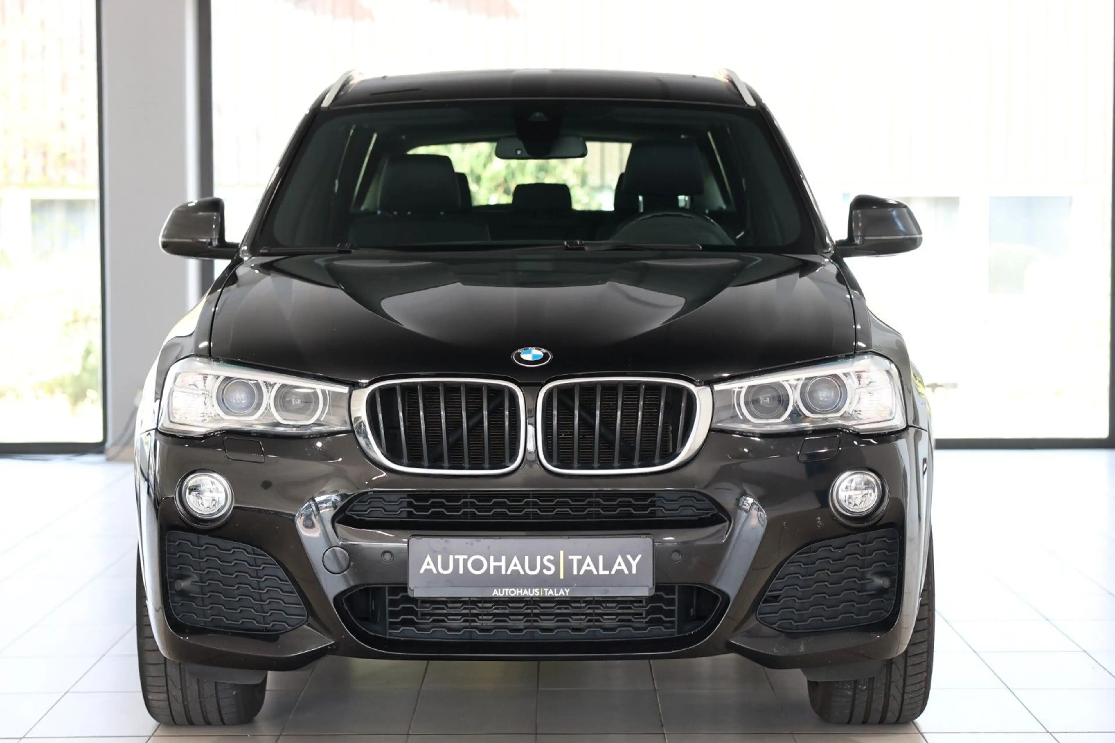 BMW X3 xDrive 20 d M-Sport*Pano*PDC*Sitzhzg*Navi*AHK — photo 3