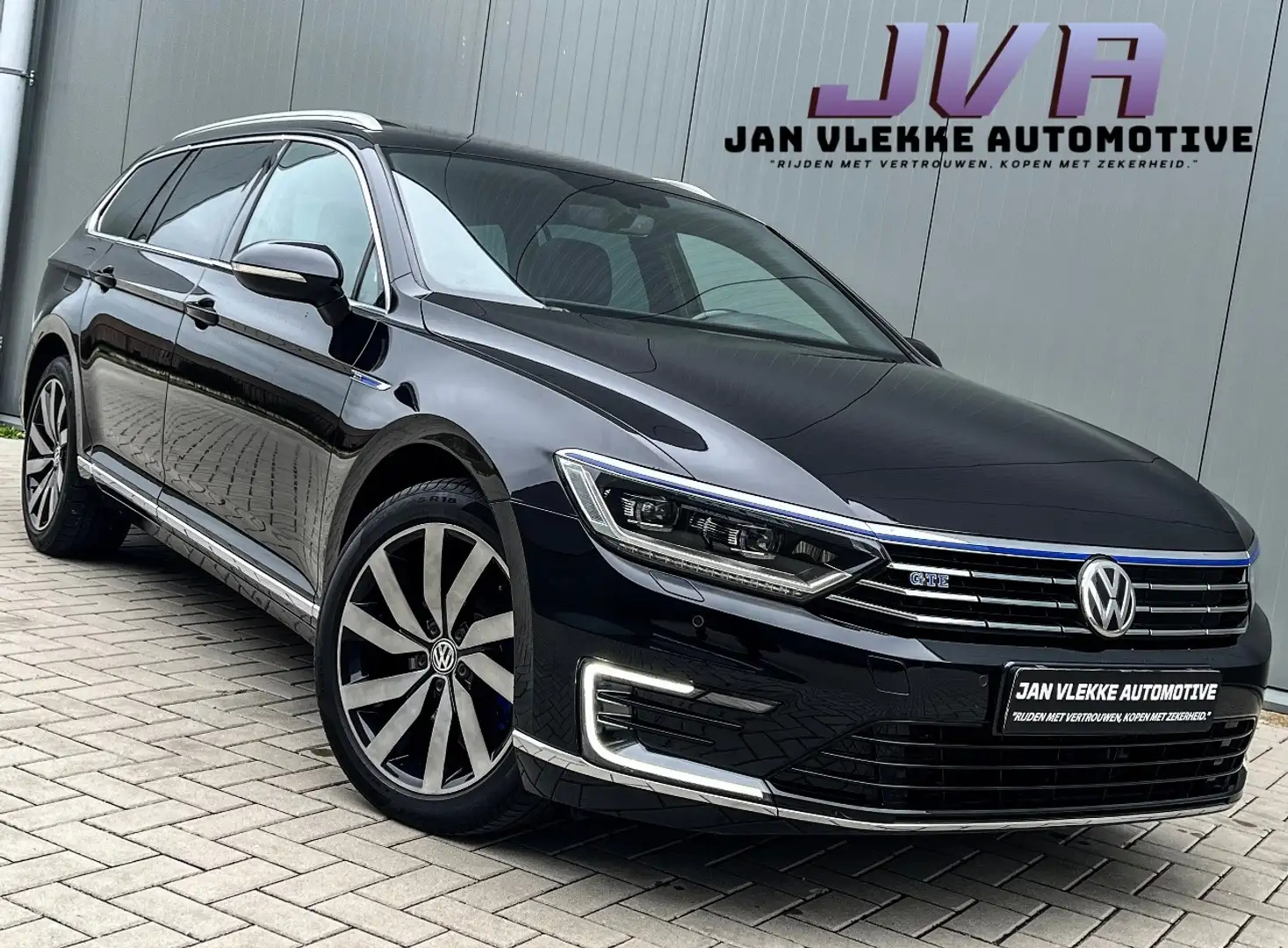 Volkswagen Passat Variant 1.4 TSI GTE R Line Highline Zwart - 1
