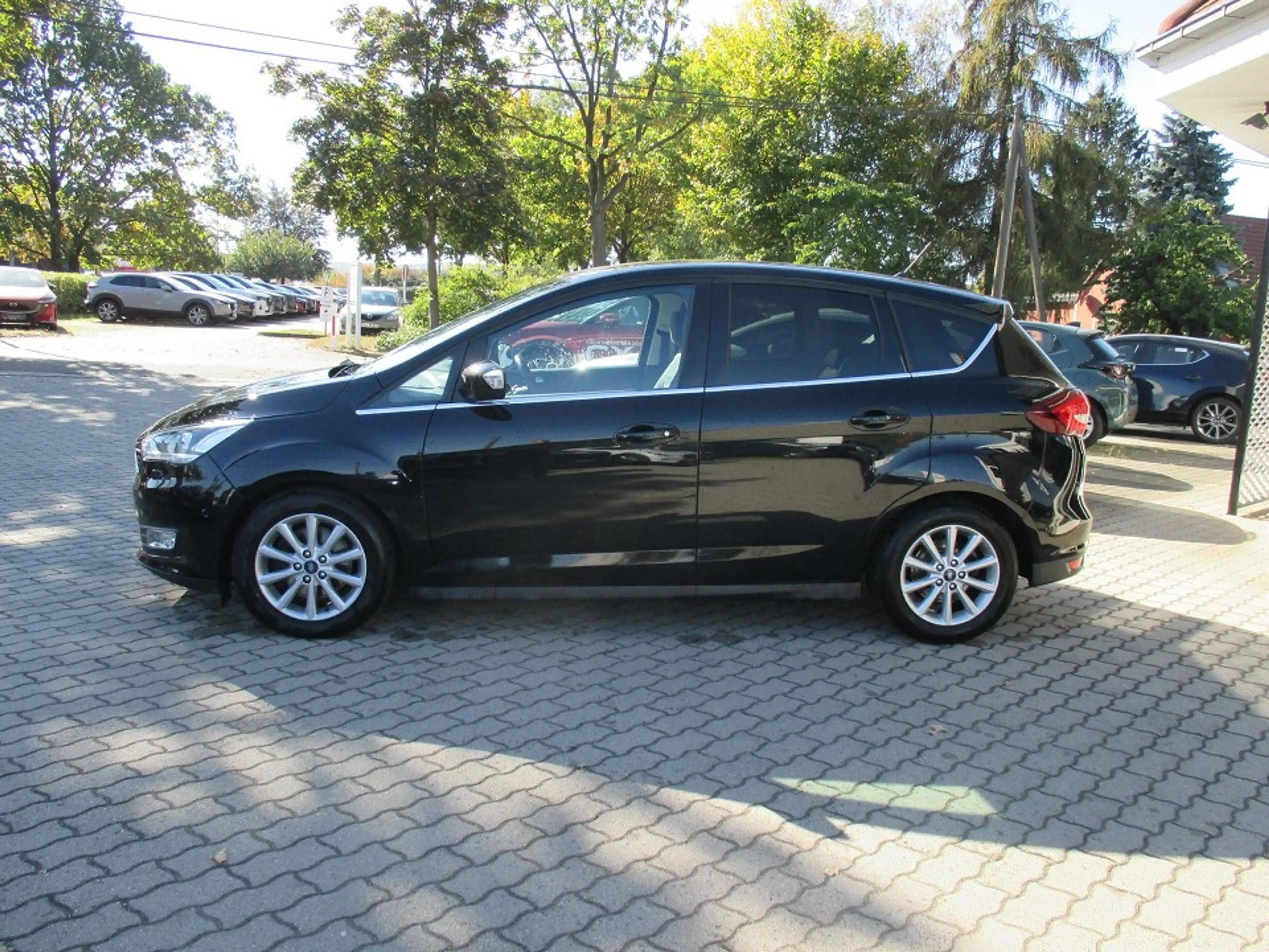 Ford C-Max 1.5 EcoBoost Titanium — photo 4