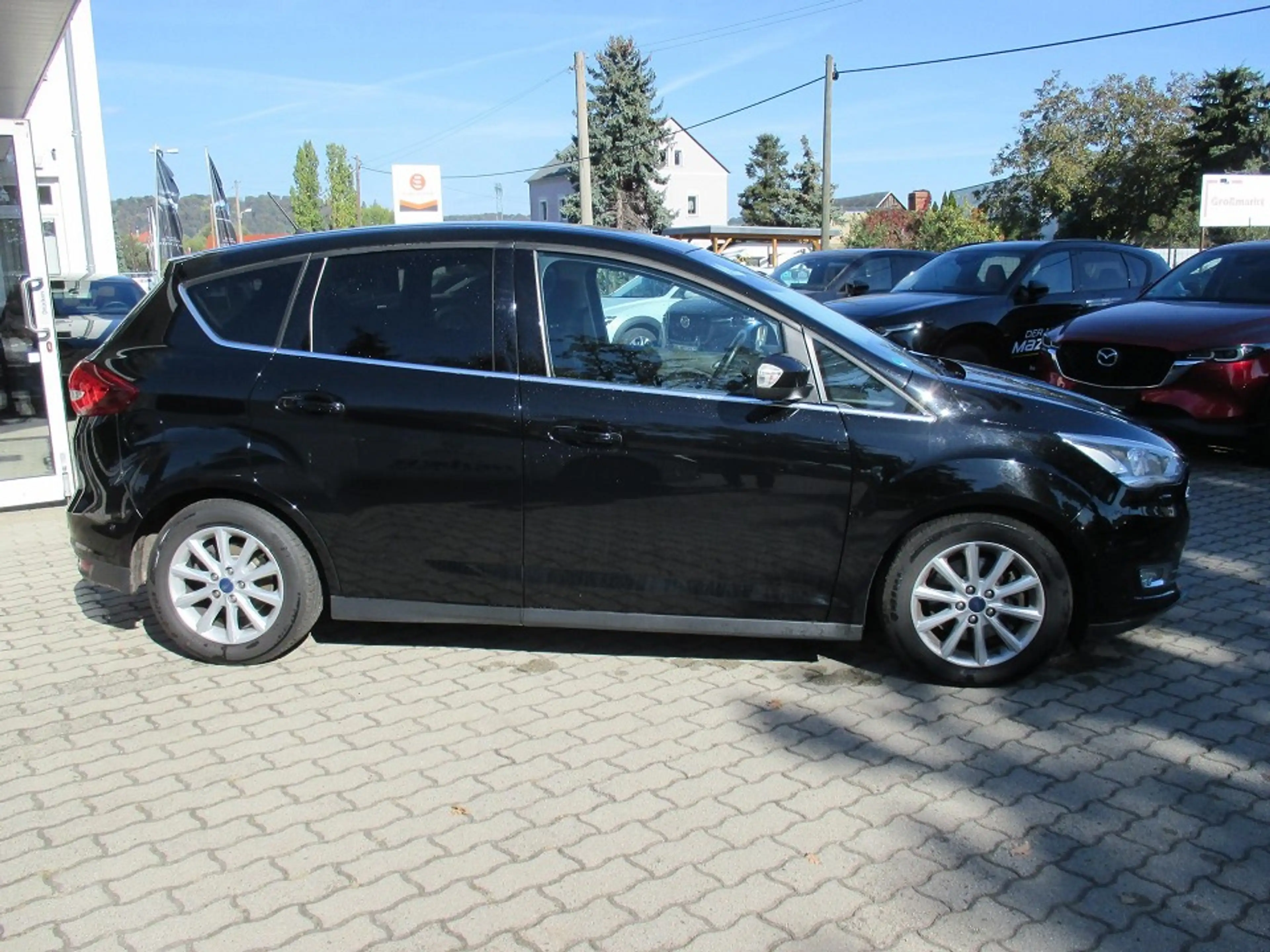 Ford C-Max 1.5 EcoBoost Titanium — photo 9