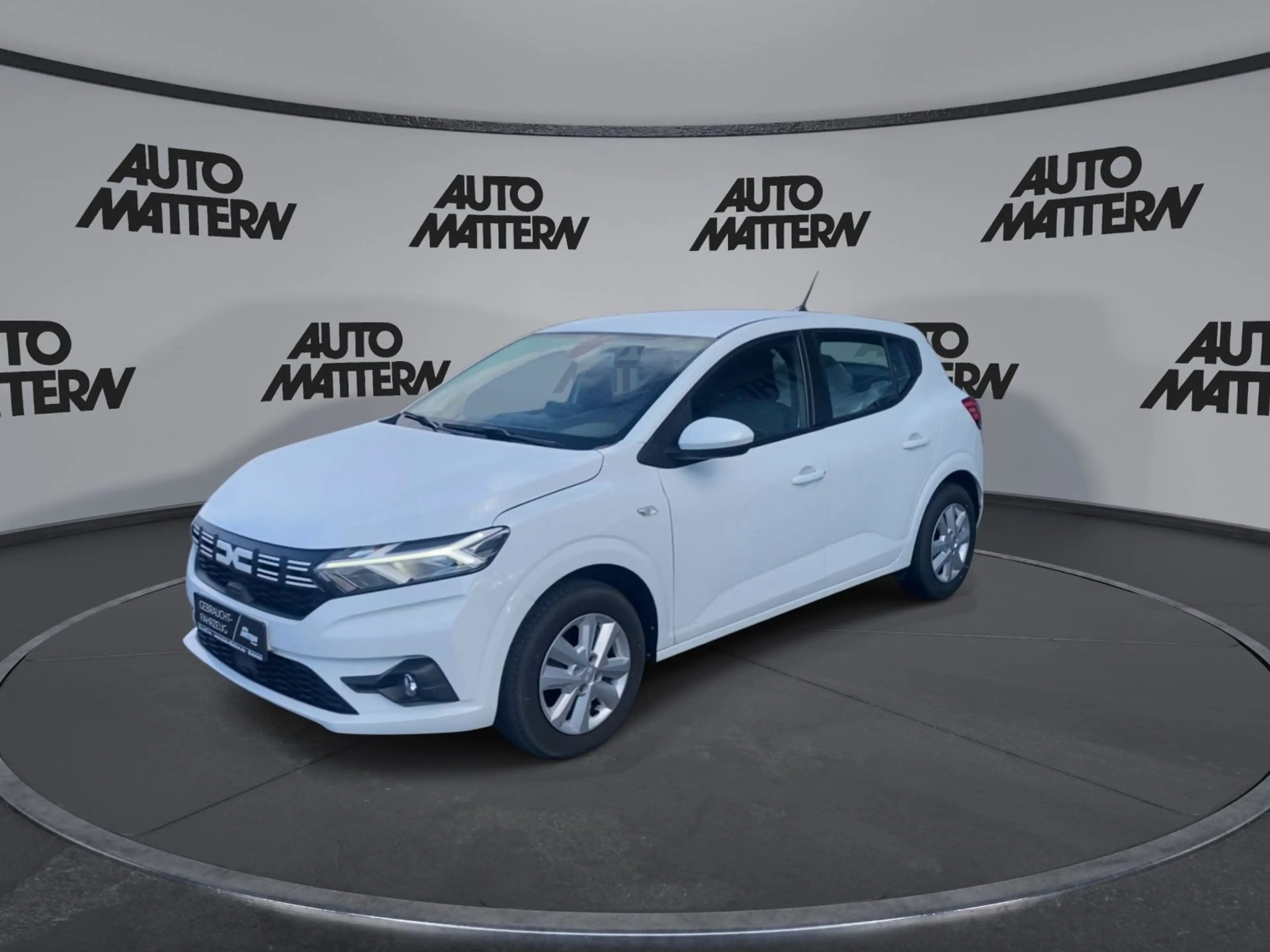 Dacia Sandero III 1.0 TCe 90 Expression — photo 4