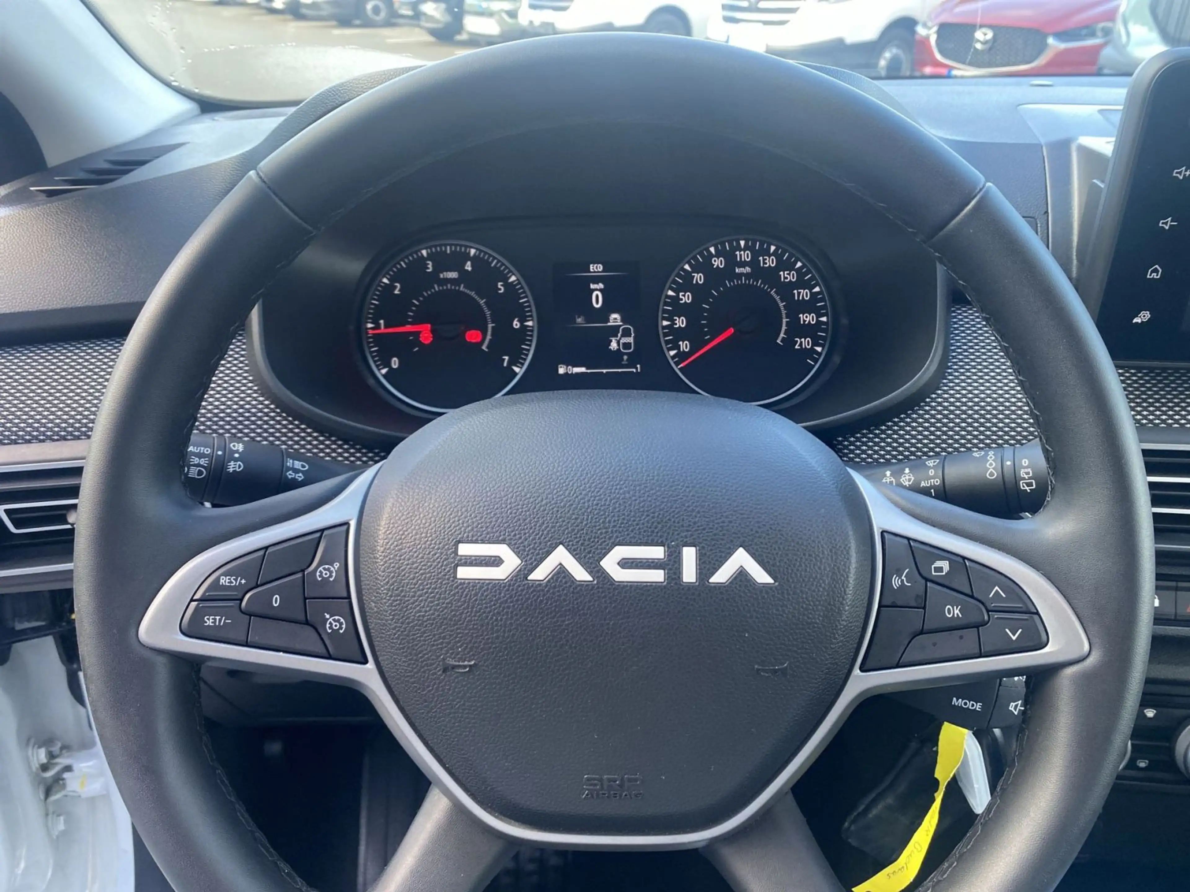 Dacia Sandero III 1.0 TCe 90 Expression — photo 13