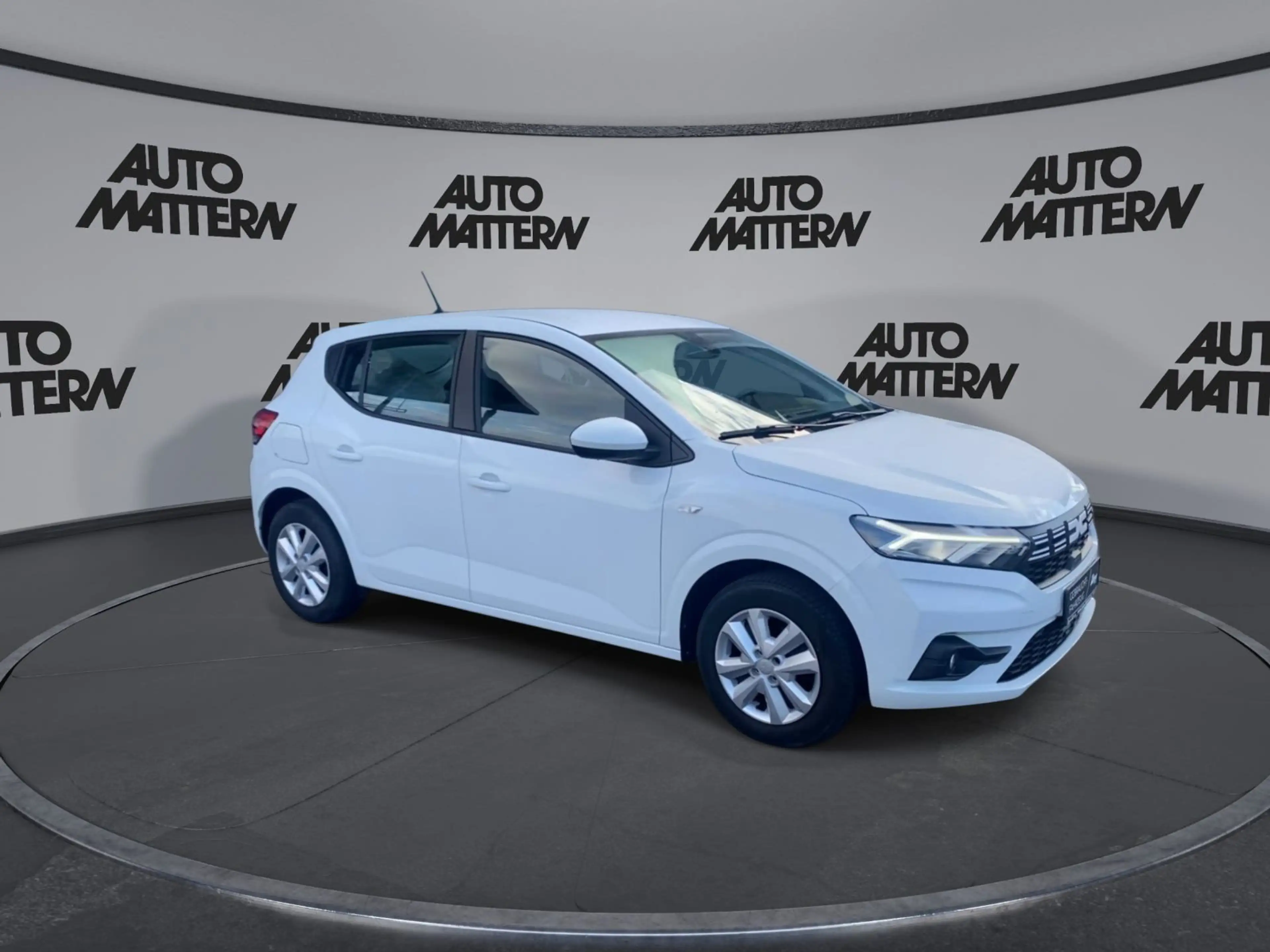 Dacia Sandero III 1.0 TCe 90 Expression — photo 2