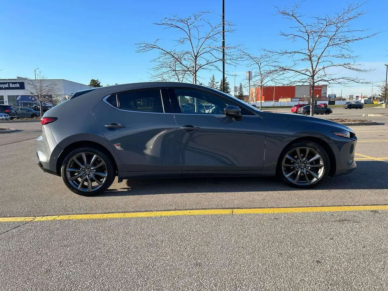 Mazda 3 снимка Mazda 3