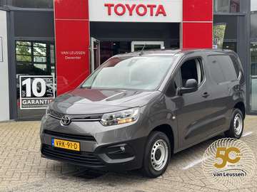 1.5 D-4D Live NAVIGTATIE PARKEERSENSOREN 1E EIGENA