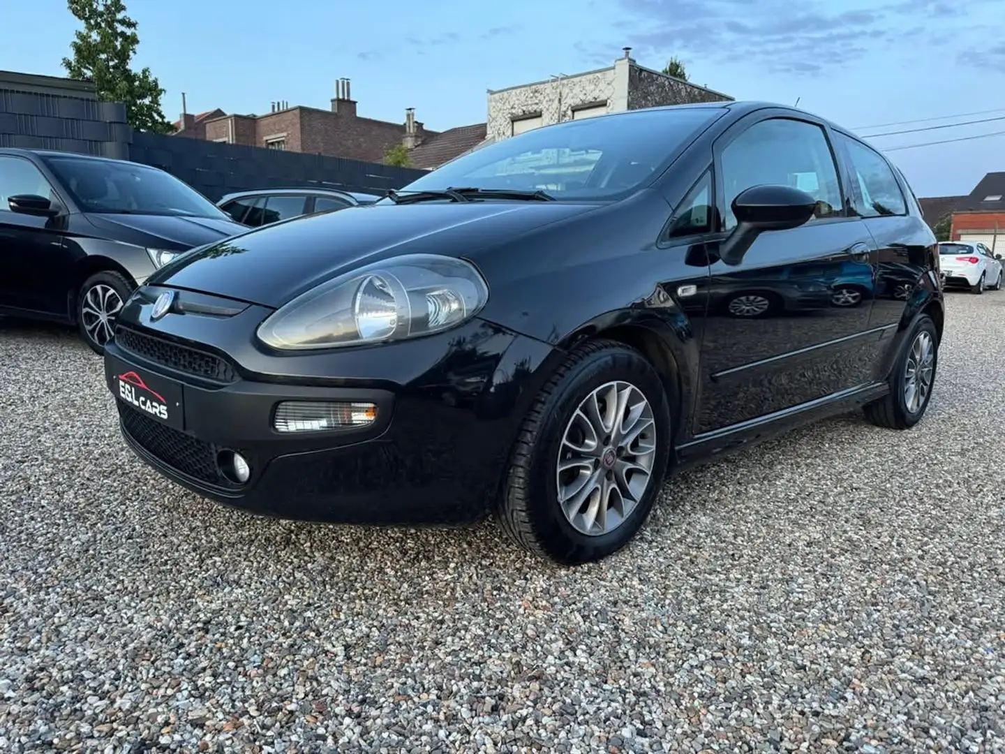 Fiat Punto Evo 1.3 MultiJet **12 mois de garantie** Noir - 1