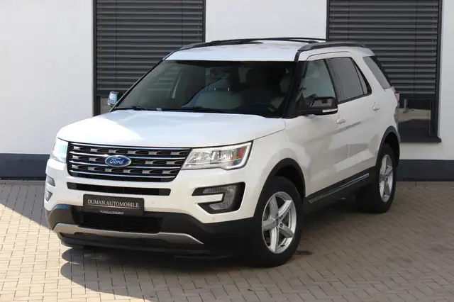 Ford Explorer 3.5 Ti-VCT V6 4x4 6-SITZE  AHK PANO