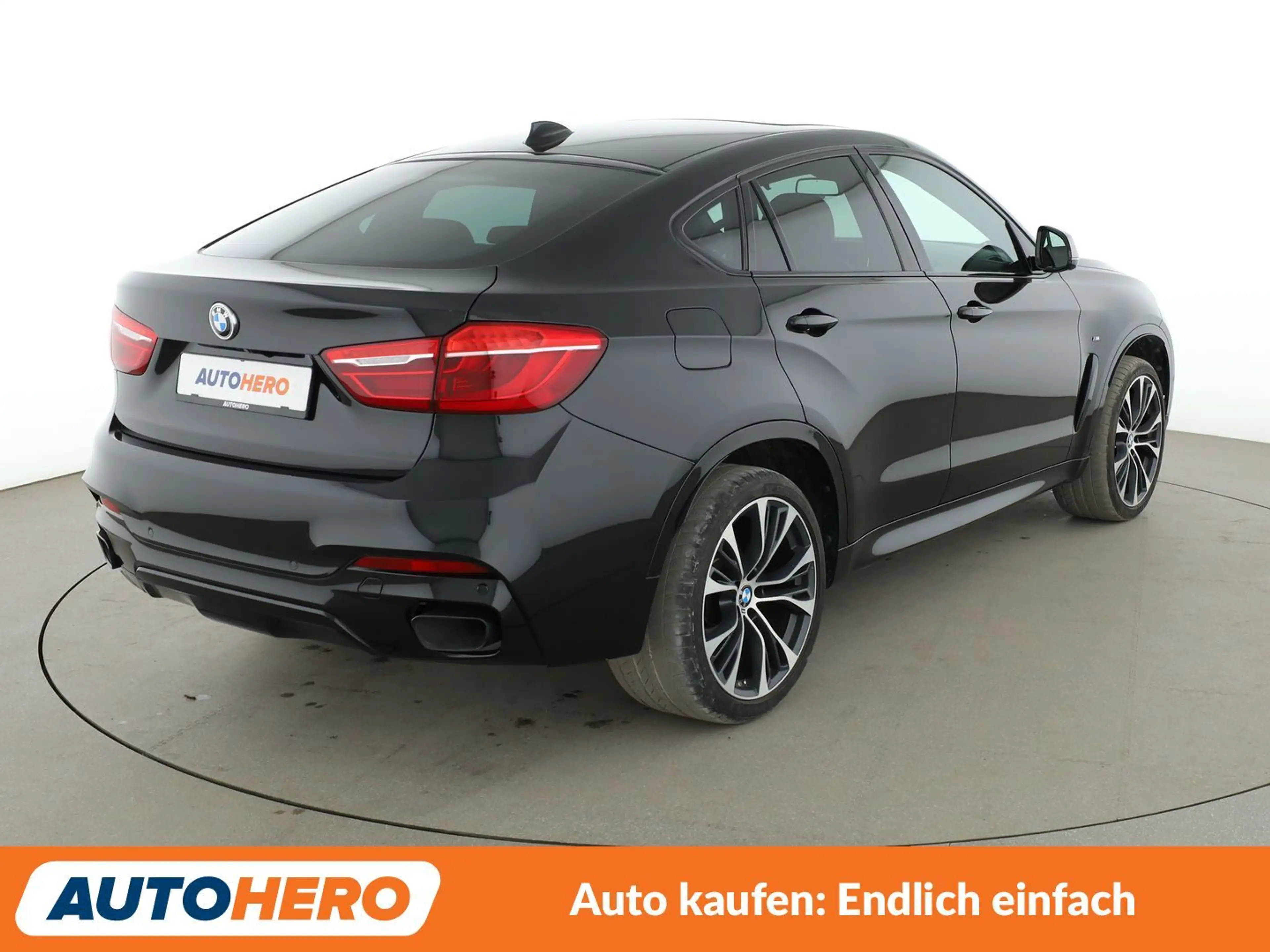 BMW X6 M50d Aut.*NAVI*HUD*LED*TEMPO*PLA*CAM* — photo 6